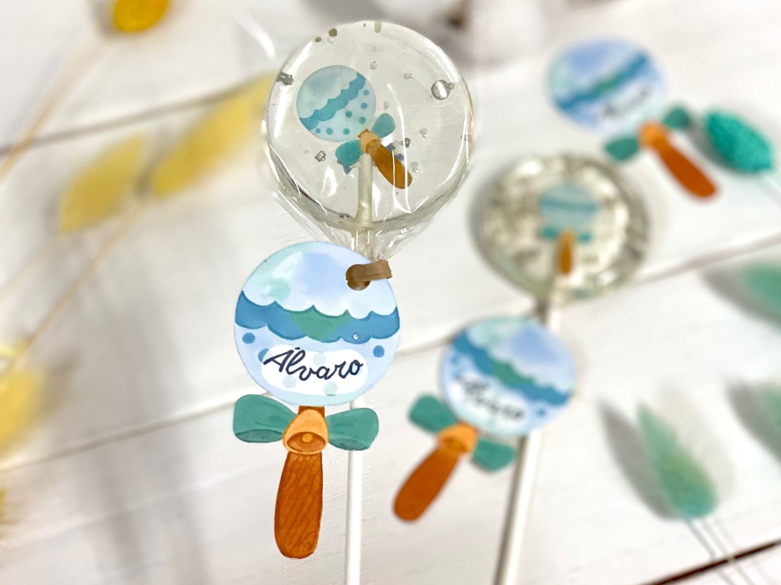 Piruletas personalizadas baby shower sonajero azul - Imagen 4